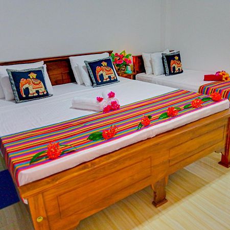Gimhana Homestay Sigiriya Buitenkant foto