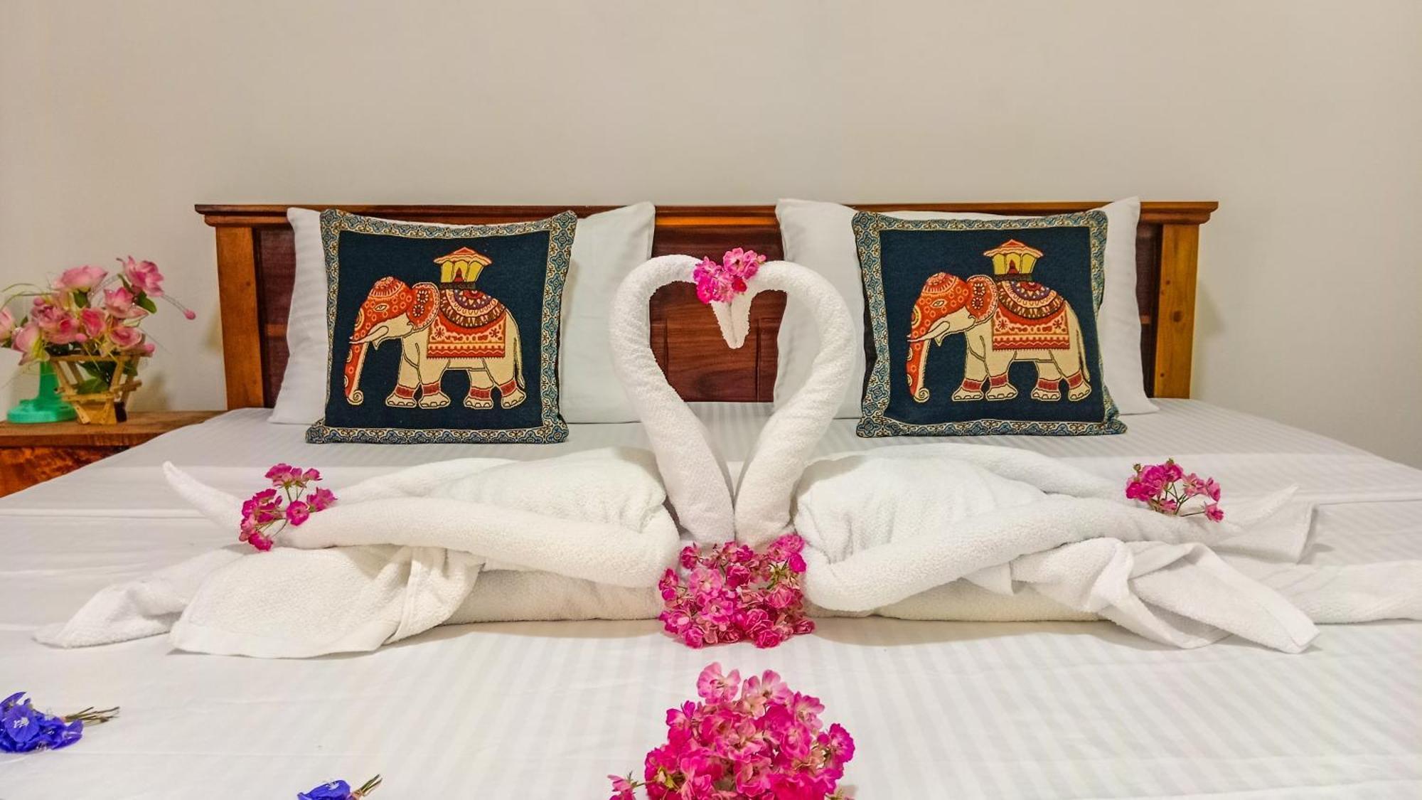Gimhana Homestay Sigiriya Buitenkant foto