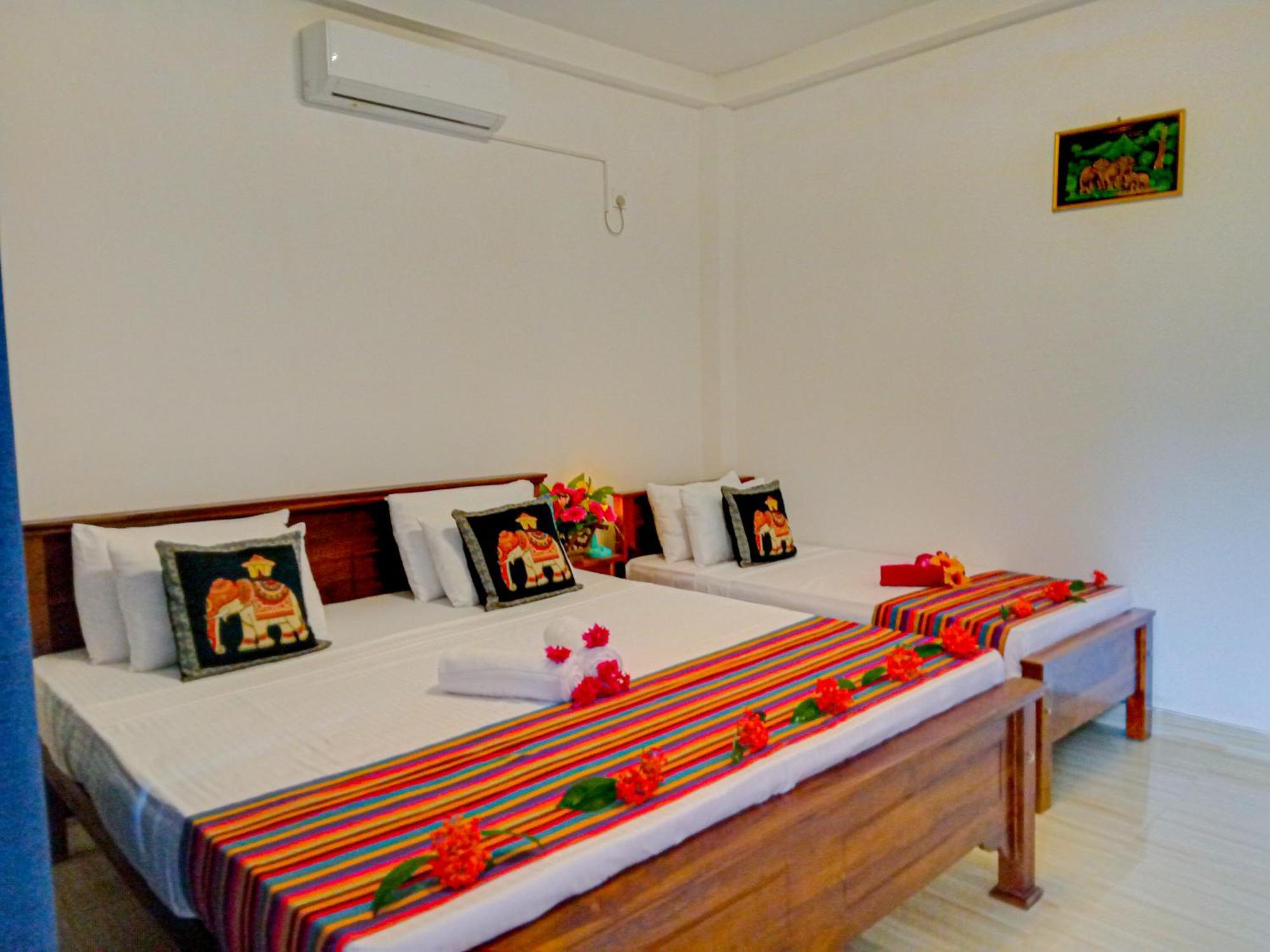 Gimhana Homestay Sigiriya Buitenkant foto